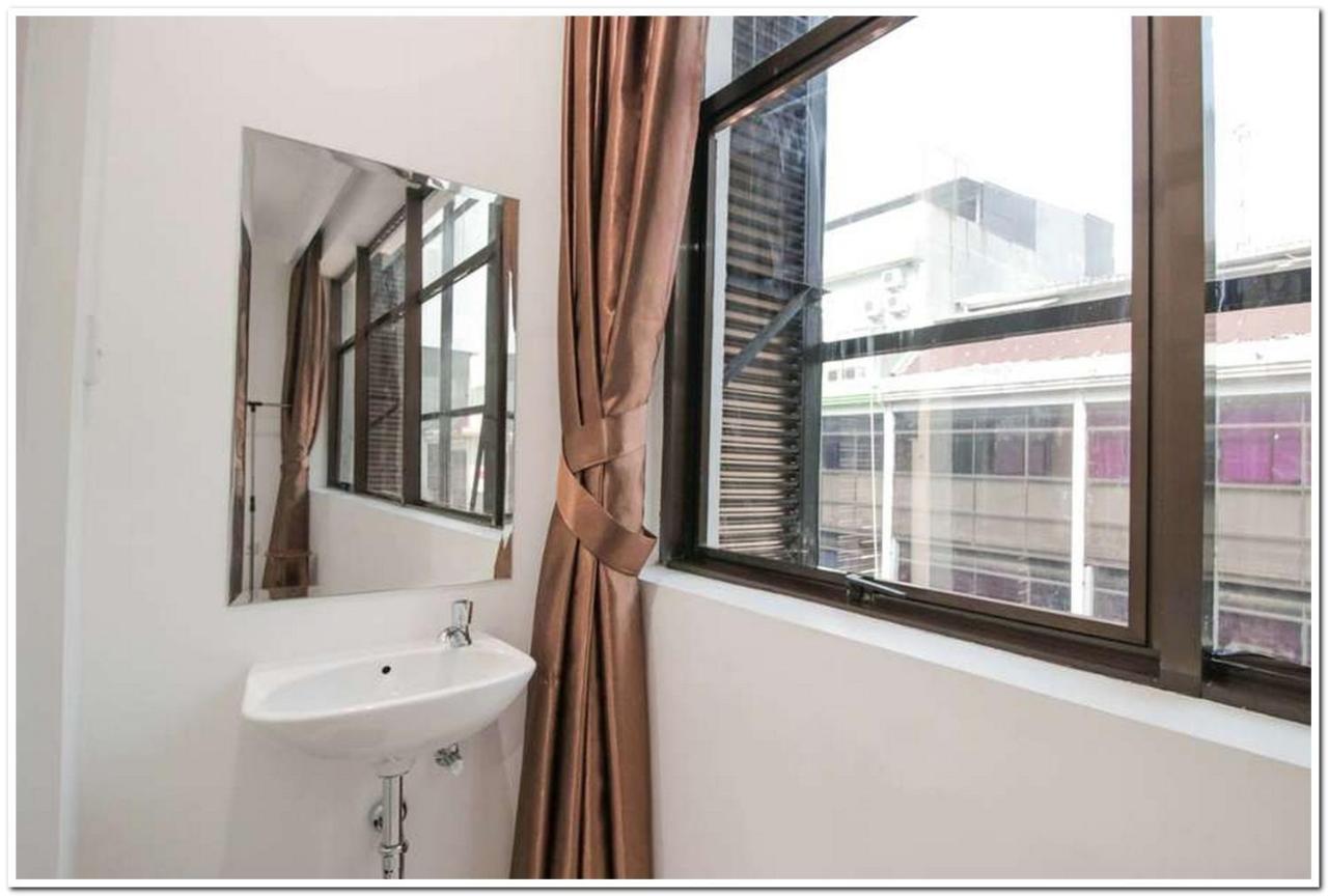 فندق Reddoorz @ Ruko Itc Roxy Mas جاكرتا المظهر الخارجي الصورة